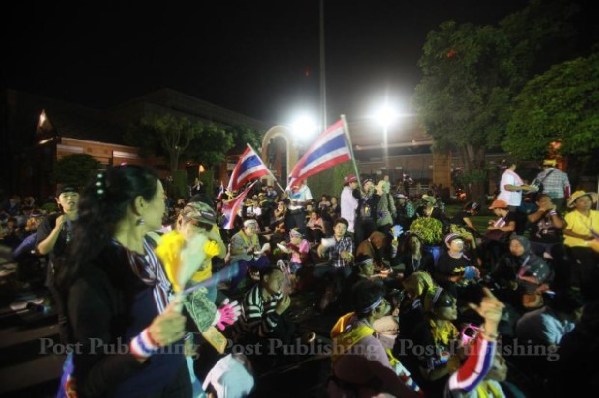 กต.เตรียมเจรจาคปท.เปิดทางให้ขรก.ทำงาน กต.เตรียมเจรจาคปท.เปิดทางให้ขรก.ทำงาน
