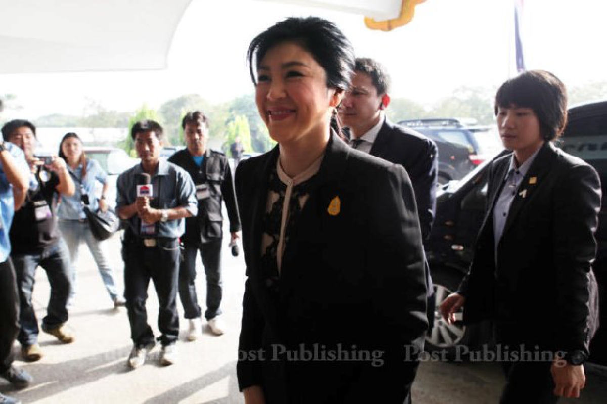 เปิดสภาซักฟอก"ปู"ขุนค้อนแจกเอกสารถอดถอน เปิดสภาซักฟอก"ปู"ขุนค้อนแจกเอกสารถอดถอน