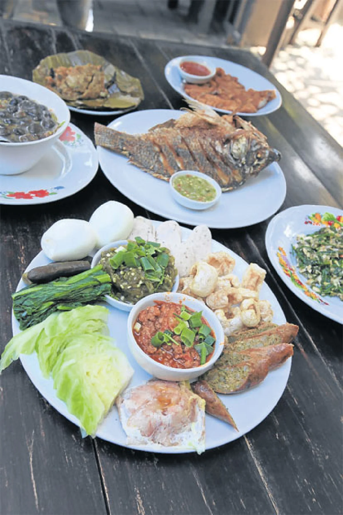 อร่อยเต็มโต๊ะ @ ต๋องเต็มโต๊ะ เชียงใหม่