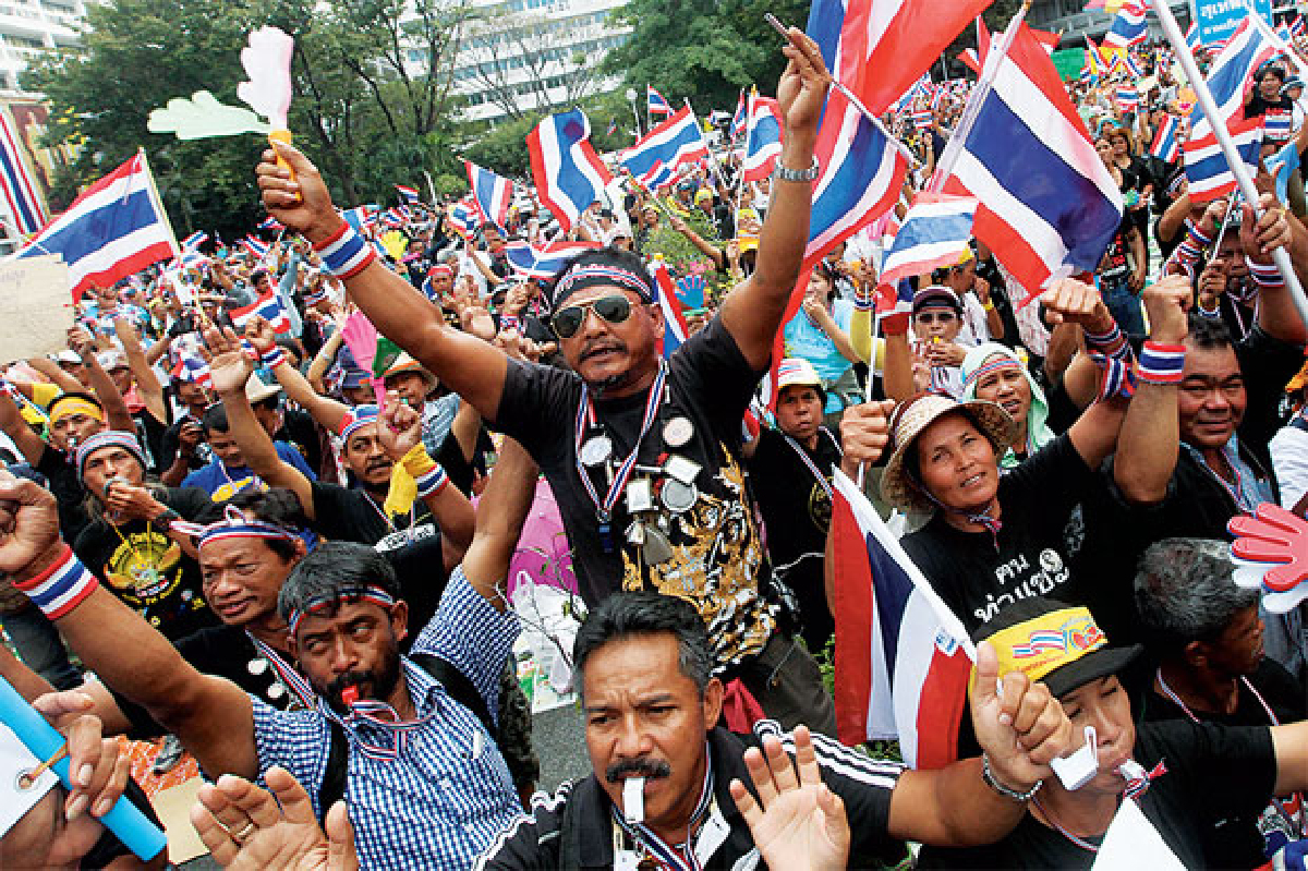 เศรษฐกิจพังพาบรัฐบาลไร้อำนาจบริหาร เศรษฐกิจพังพาบรัฐบาลไร้อำนาจบริหาร