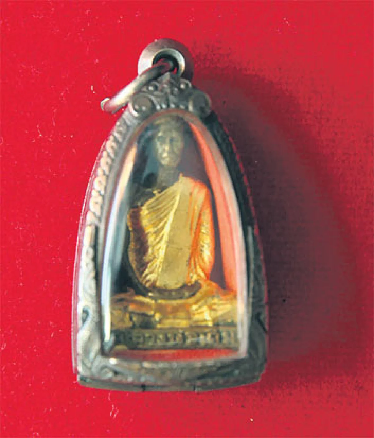 วีระวัฒน์ ศักดิ์ธนะเศรษฐ นักสะสมพระและหินโบราณอายุนับล้านปี