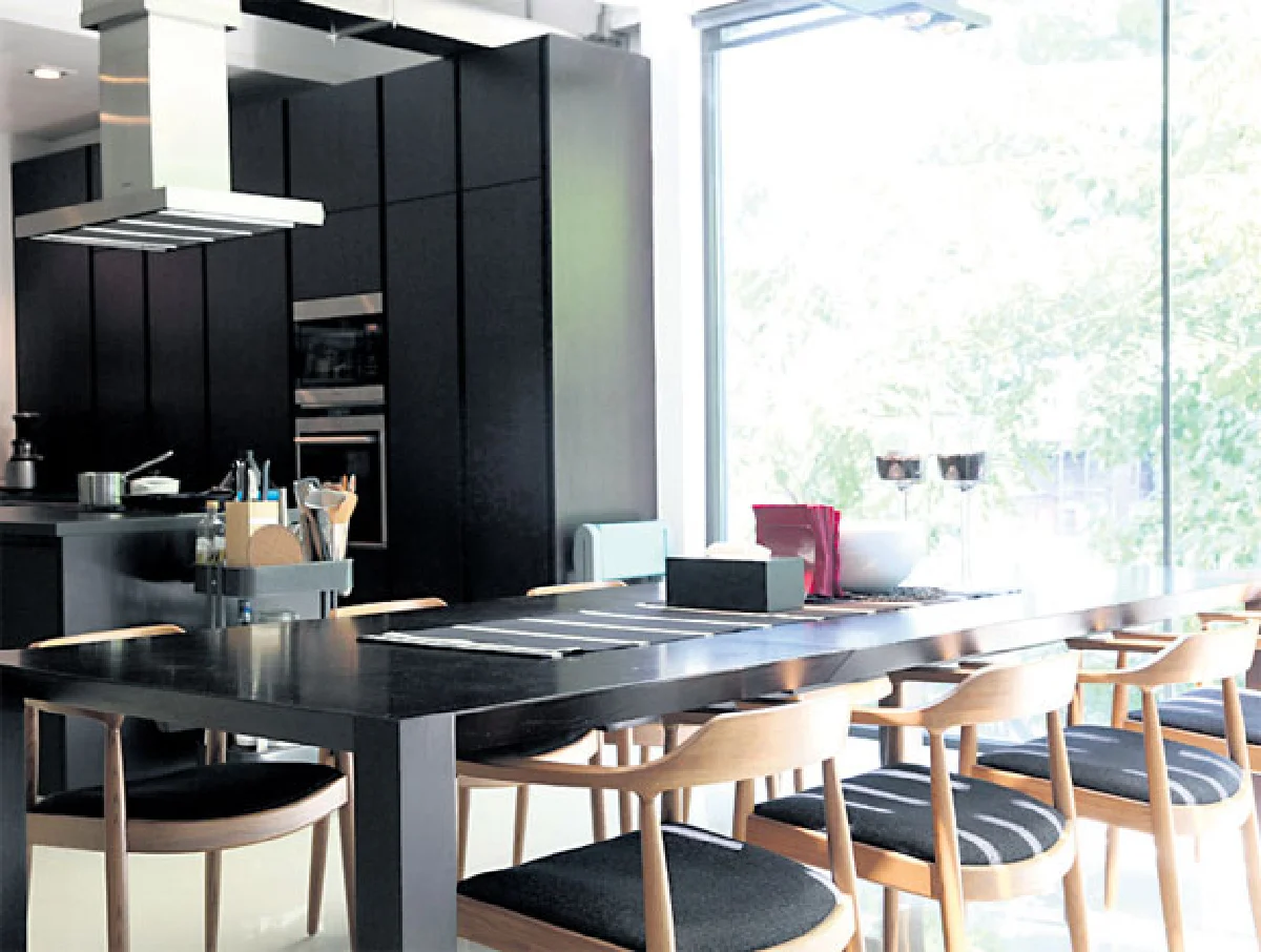 พล ตัณฑเสถียร กับโฮมออฟฟิศที่ไม่เคยเหงา