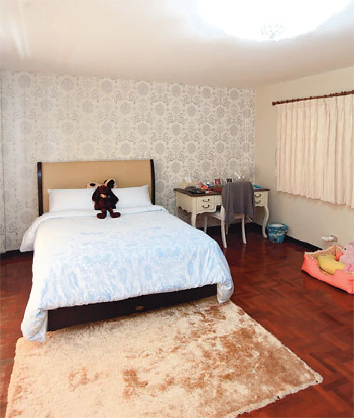 บ้านสีสันอ่อนหวาน ของ สาวห้าว ณปภัช วัฒนากมลวุฒิ