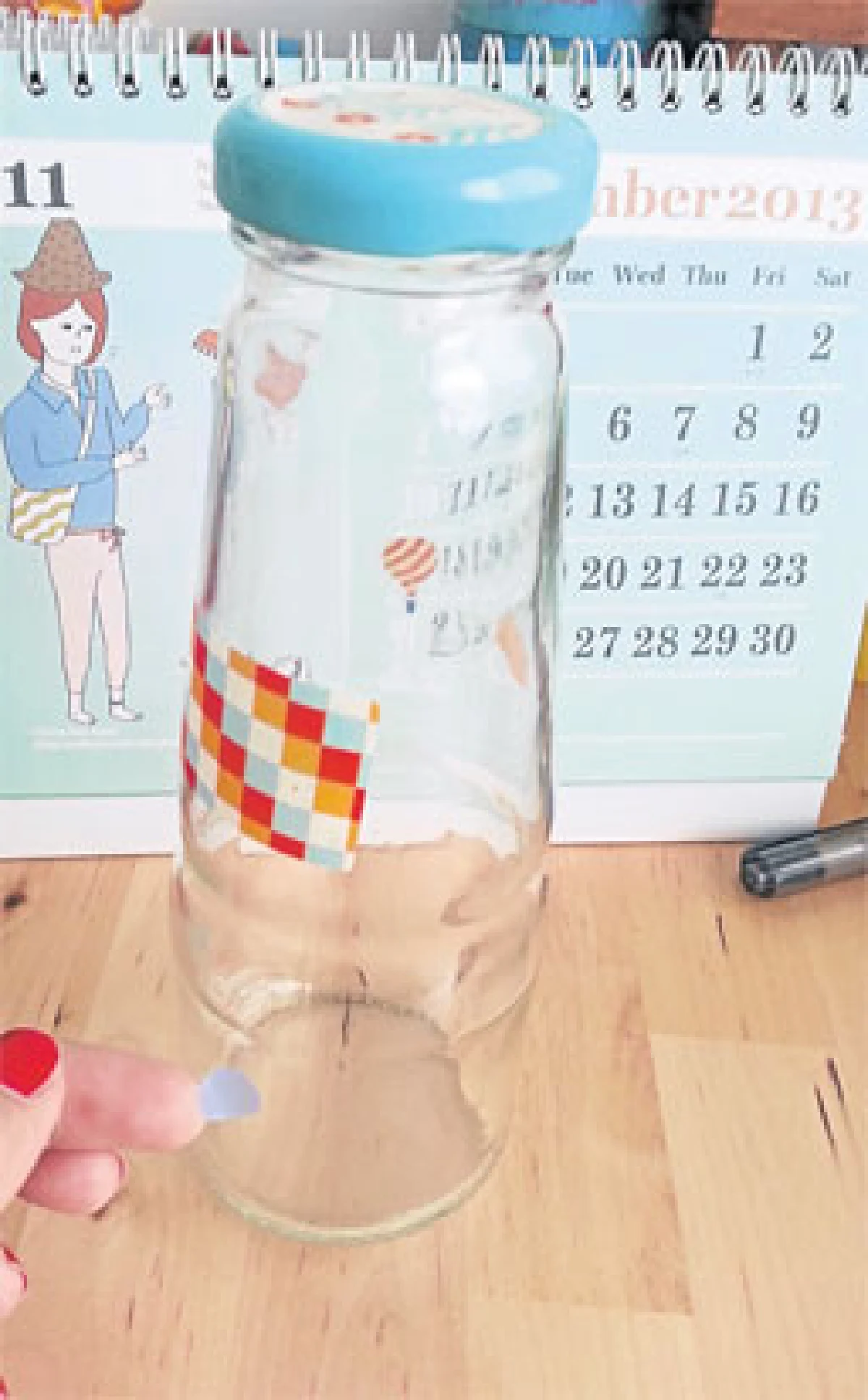 ตกแต่งขวดแก้วให้น่ารักมีประโยชน์