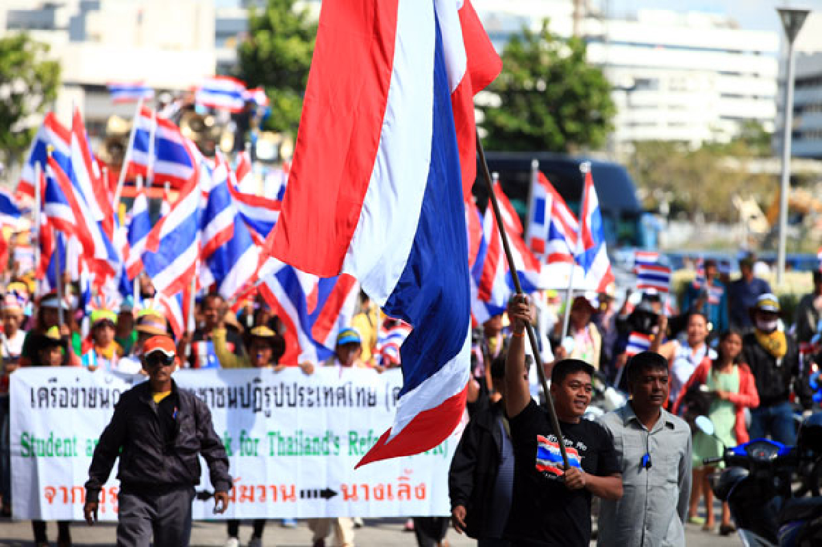 คปท.เตรียมเคลื่อนใหญ่ 23 ธ.ค. นี้ คปท.เตรียมเคลื่อนใหญ่ 23 ธ.ค. นี้