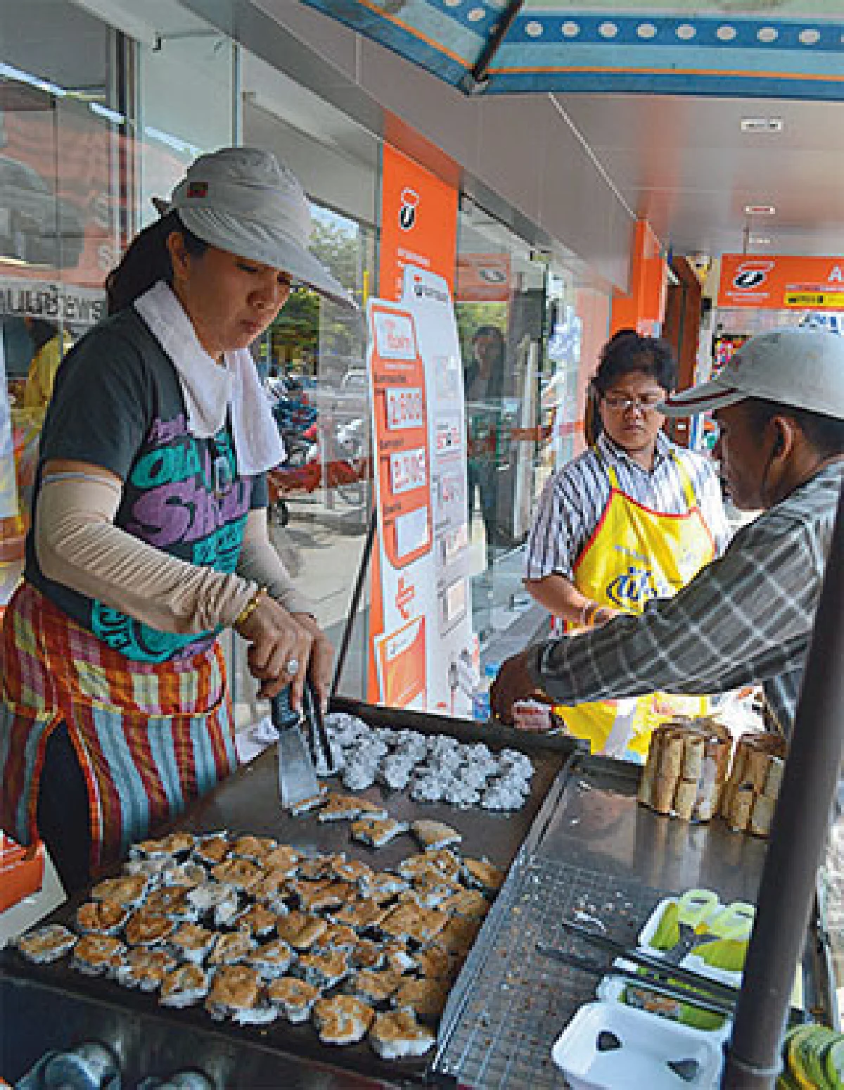 ลุยถิ่นข้าวหมูแดง ตลาดบนล่าง นครปฐม