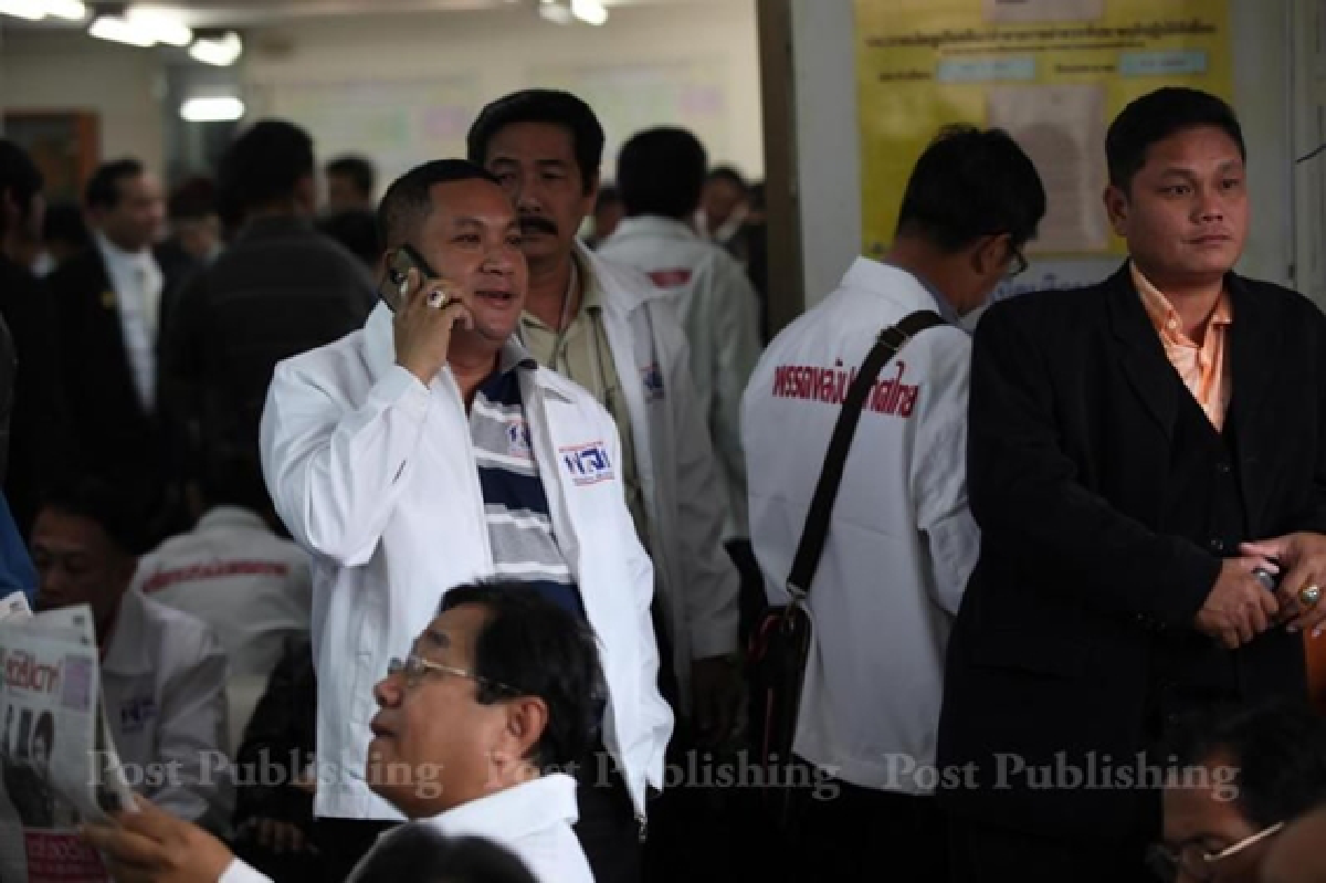 Election confrontation begins (updated regularly)