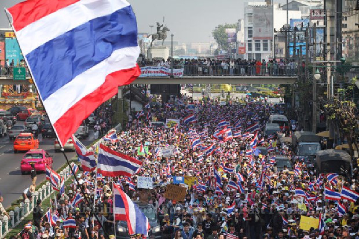 วิกฤตการเมืองไทยยังมีทางออกไม่ใช่ทางตัน วิกฤตการเมืองไทยยังมีทางออกไม่ใช่ทางตัน