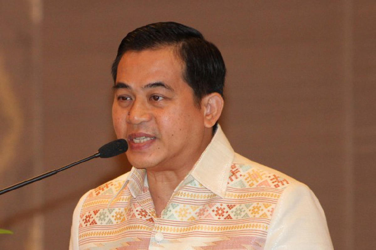 รัฐขาดดุลเงินสด2.1แสนล้าน รัฐขาดดุลเงินสด2.1แสนล้าน