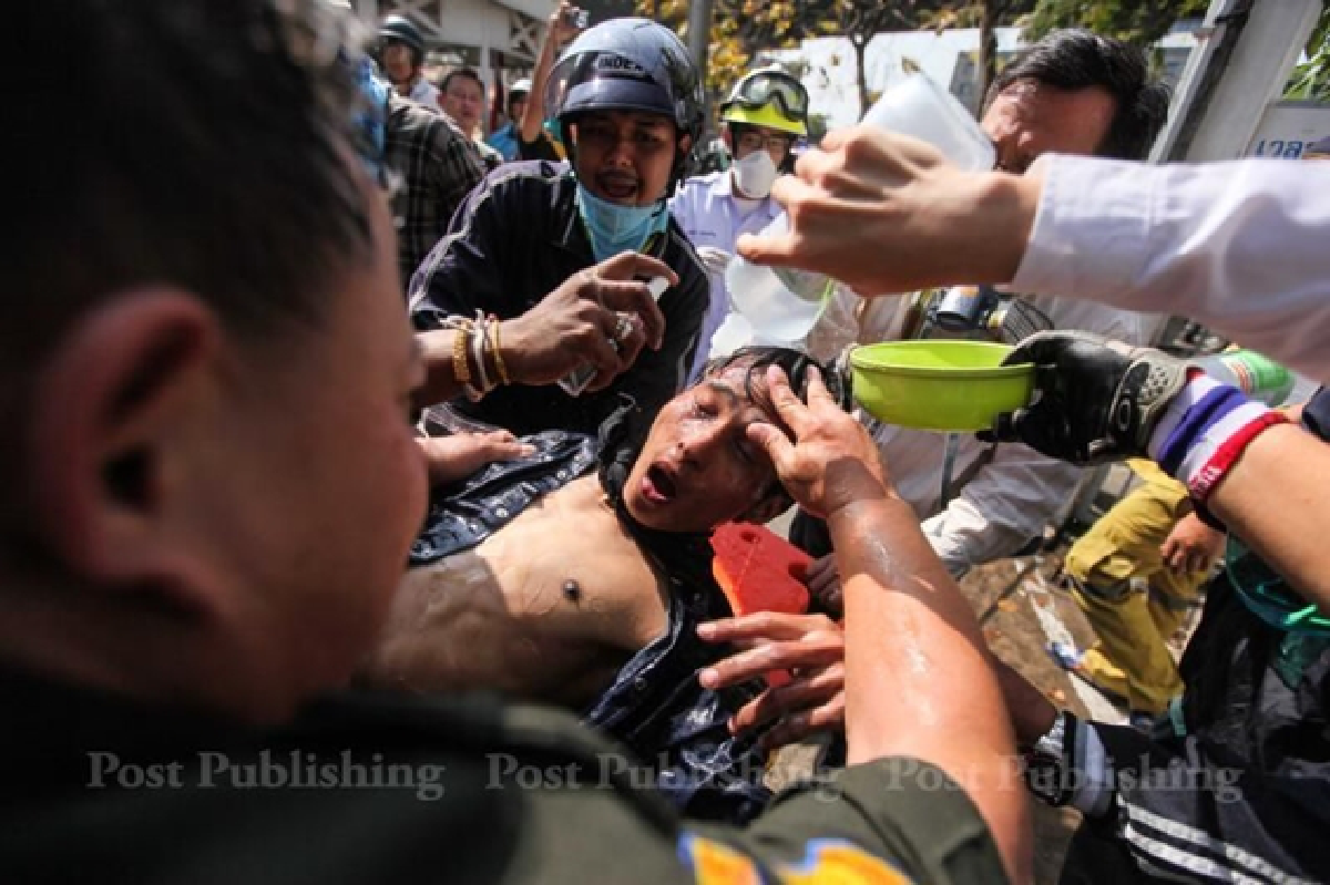 Day of violence leaves at least one dead, many injured