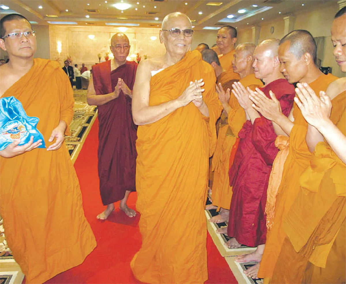 สมเด็จพระพุทธชินวงศ์ ส่งนิสิตอบรมในสำนักมหาสีพม่า