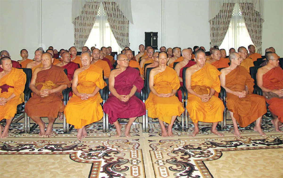 สมเด็จพระพุทธชินวงศ์ ส่งนิสิตอบรมในสำนักมหาสีพม่า