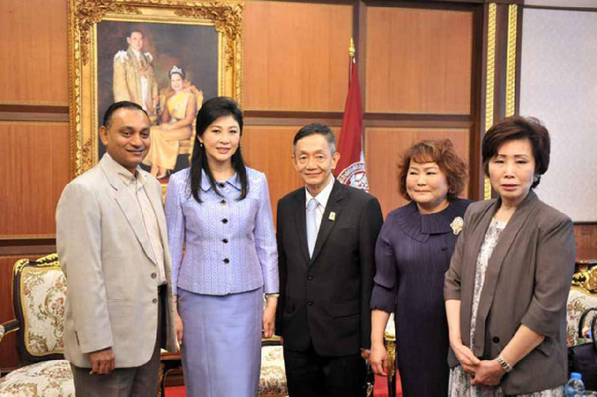 อัญมณีซัดการเมืองกระทบส่งออกทรุด อัญมณีซัดการเมืองกระทบส่งออกทรุด