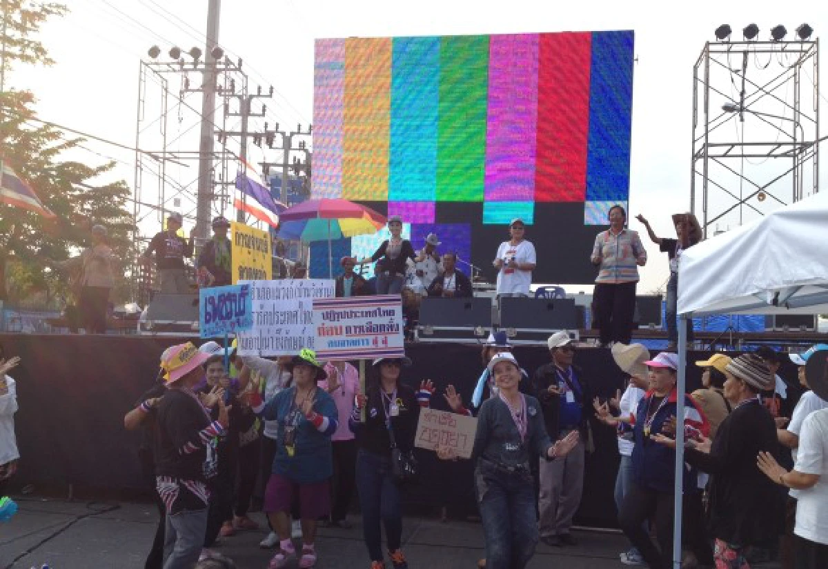 กปปส.สั่งการ์ดเฝ้าระวังกลุ่มป่วนเวทีแจ้งวัฒนะ