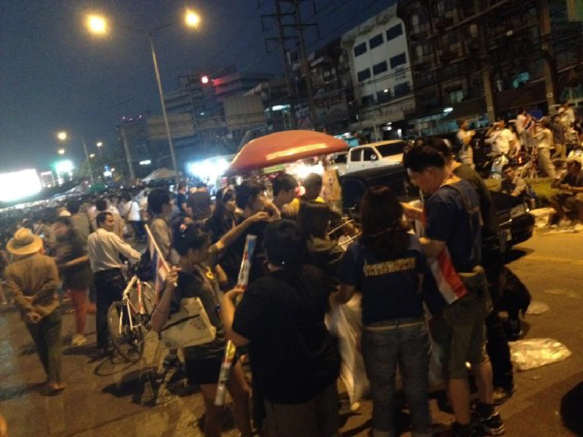 พุทธะอิสระนัดมวลชน6โมงเช้าอุบแผนเคลื่อนไหว
