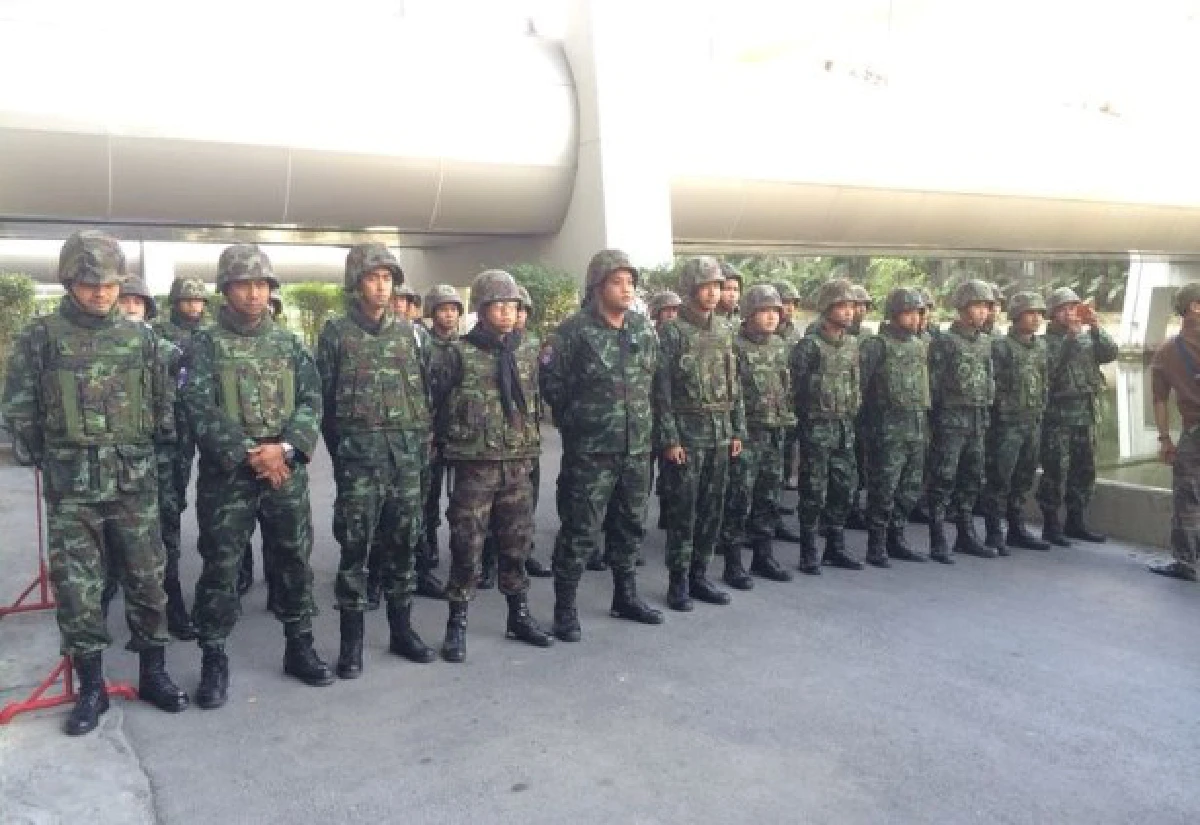 พุทธะอิสระอ้อนทหารช่วยหากถูกสลายชุมนุม