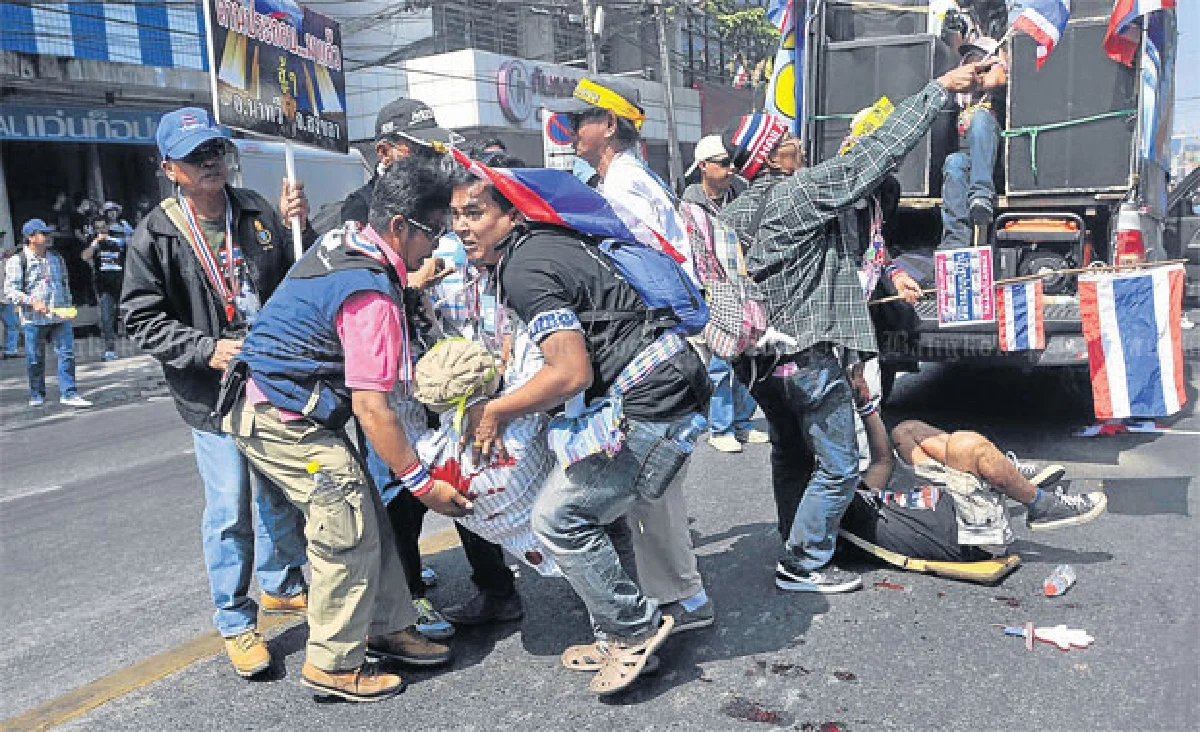 1 dead as explosion rocks Suthep march (Updated)