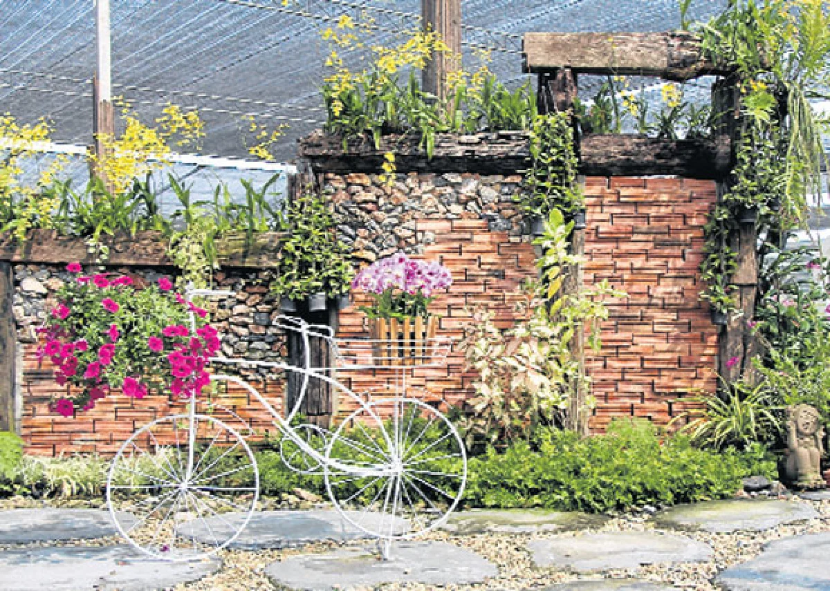 เดอะบลูมส์ ออร์คิด ปาร์ค อลังการอุทยานกล้วยไม้