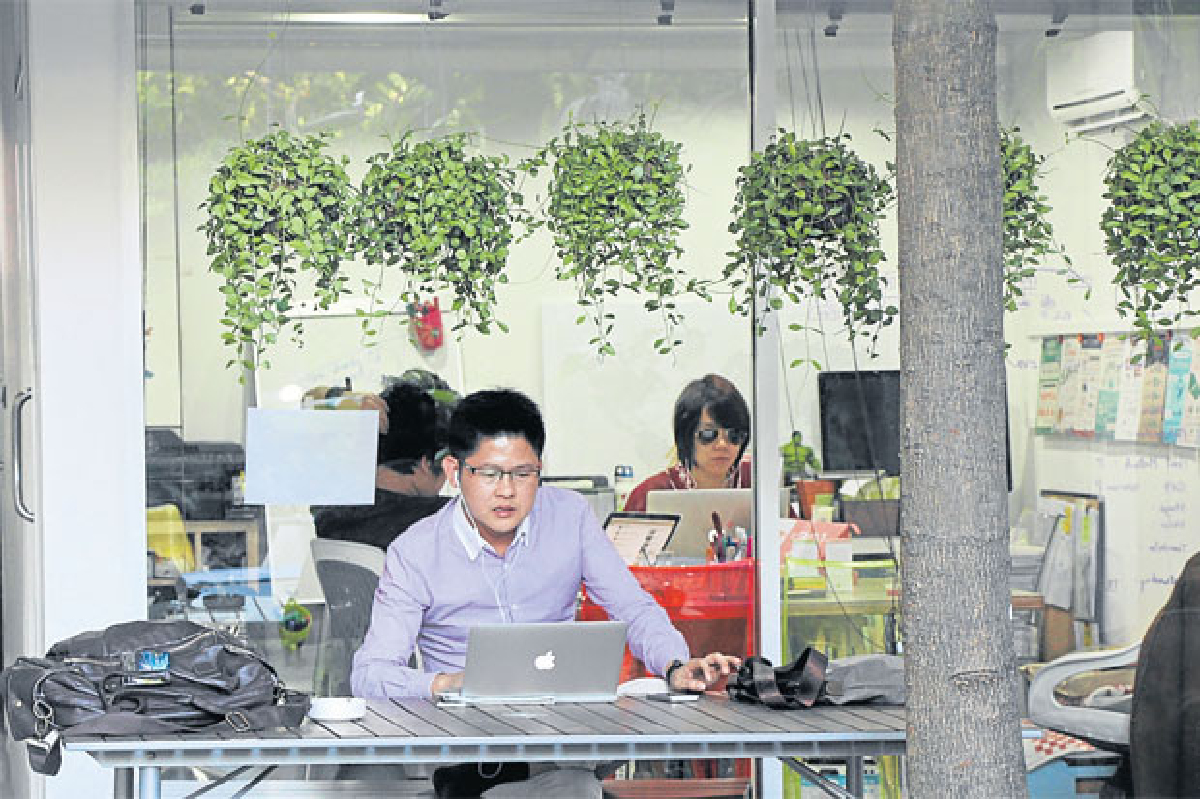 'ฮับบ้า' ออฟฟิตแนวใหม่แชร์ฟื้นที่ แชร์ไอเดีย 'ฮับบ้า' ออฟฟิตแนวใหม่แชร์ฟื้นที่ แชร์ไอเดีย