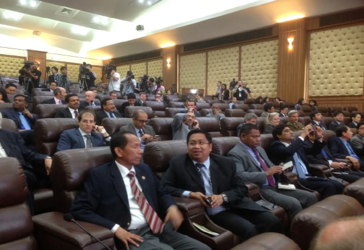 รัฐเชิญทูต-องค์กรระหว่างประเทศแจงใช้พรก.ฉุกเฉิน
