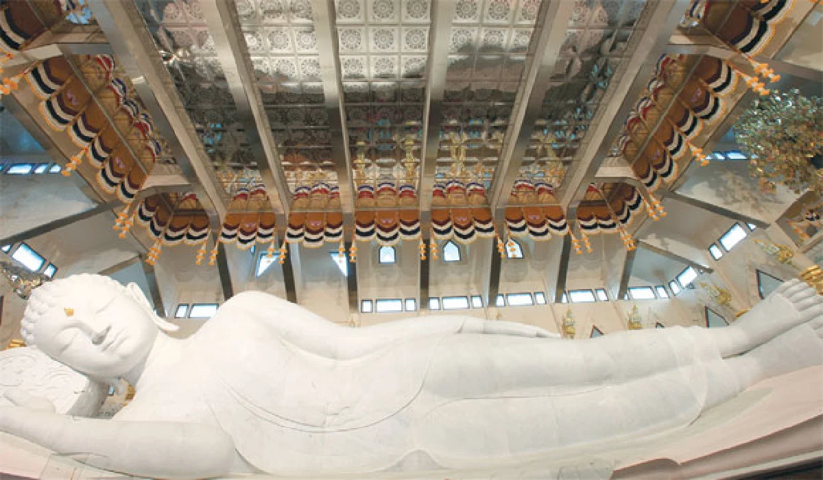 Dream Destination ตะวันขึ้นภูก้อน ลับขอบผาตากเสื้อ