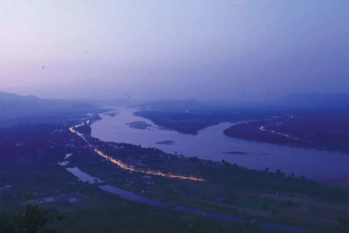 Dream Destination ตะวันขึ้นภูก้อน ลับขอบผาตากเสื้อ