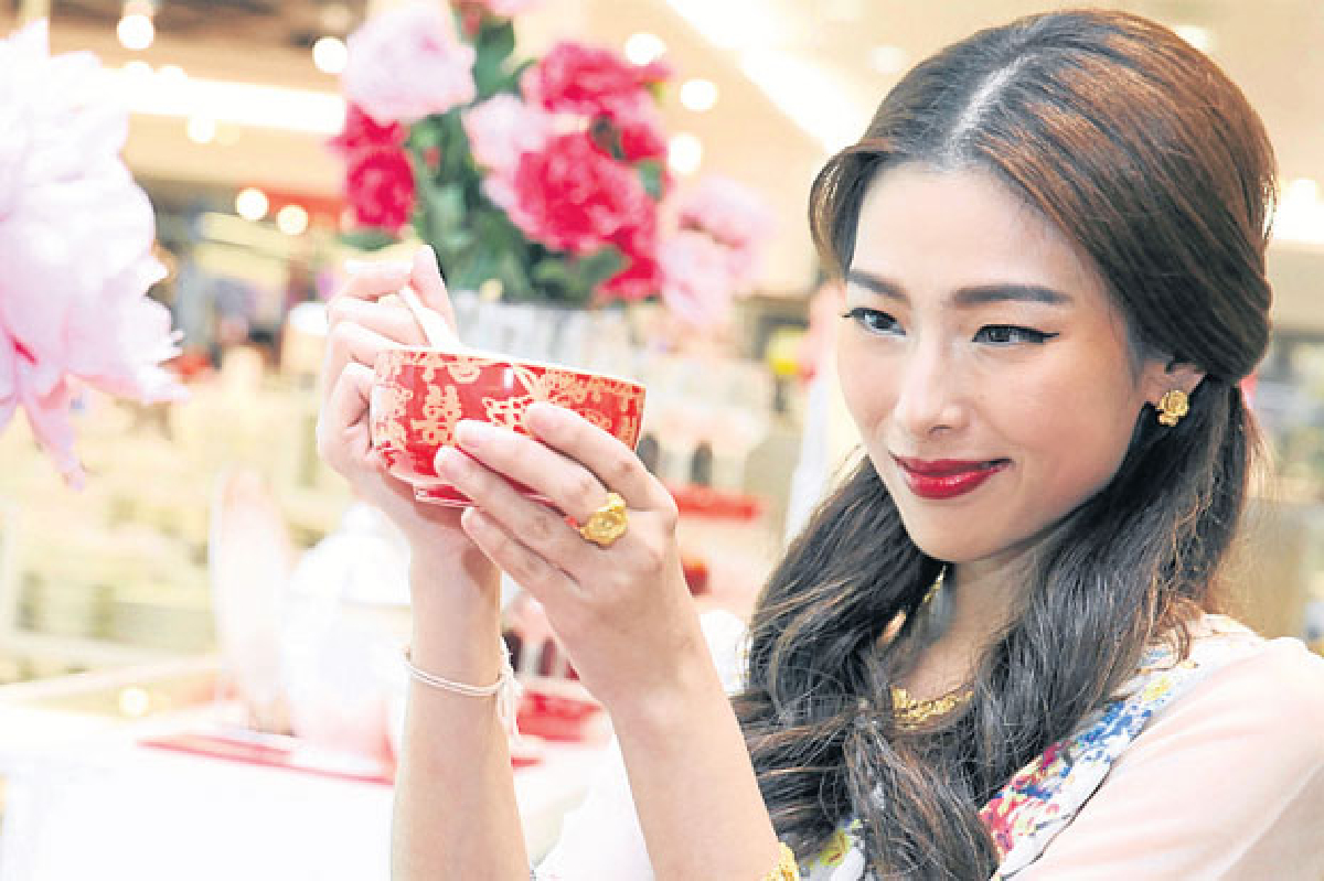 สองเซเลบหมวย แชร์ไอเดียเลือกของขวัญมงคลฉลองรับปีมะเมีย สองเซเลบหมวย แชร์ไอเดียเลือกของขวัญมงคลฉลองรับปีมะเมีย