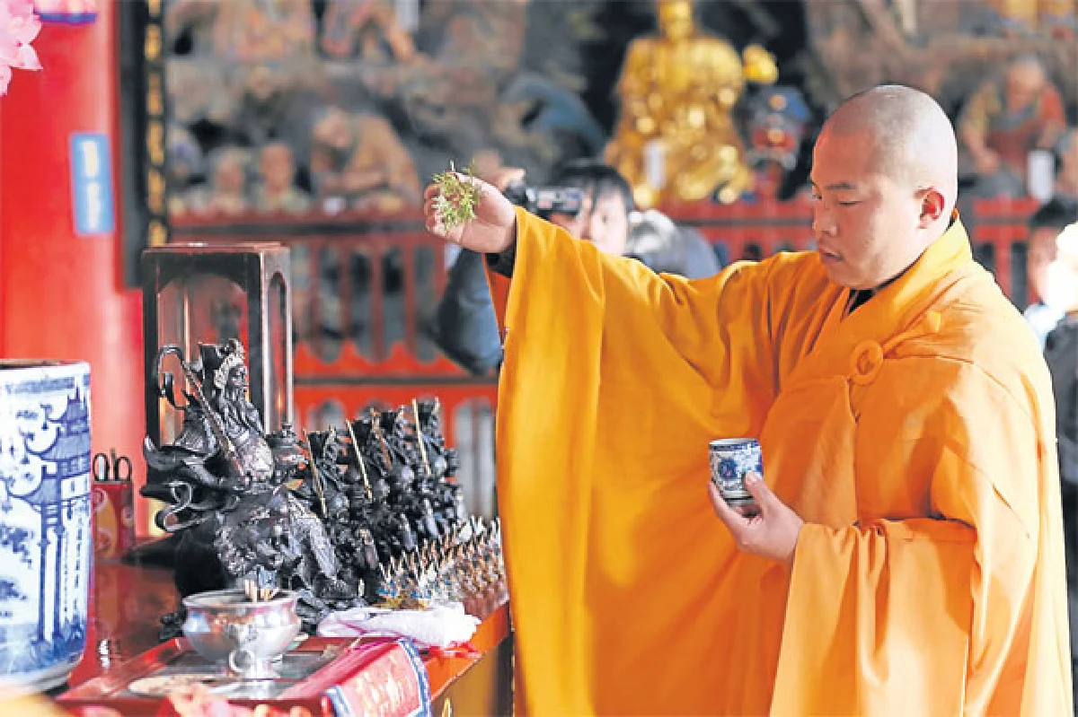 ตรุษจีนปีม้า ไหว้ไฉ่ซิ้งเอี๊ย ขอบริวารดีและโชคลาภ