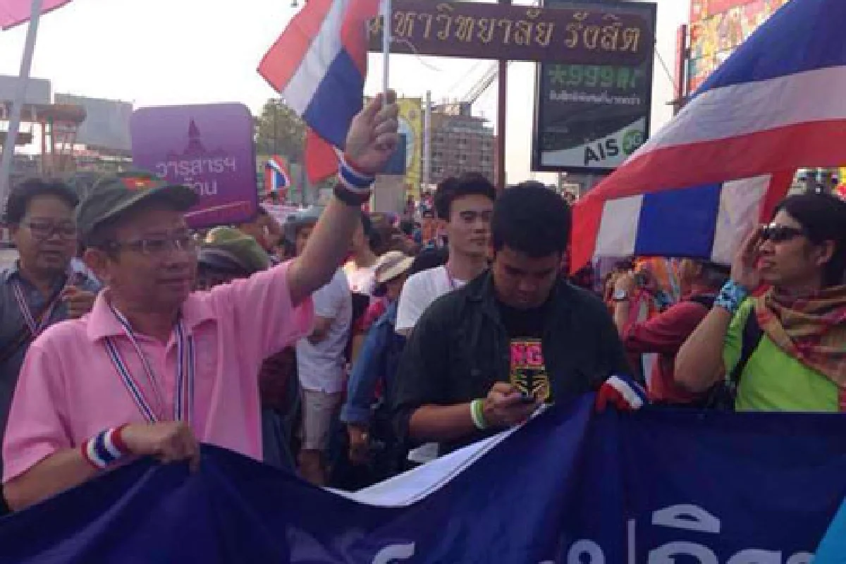 ศิษย์เก่า-ศิษย์ปัจจุบันนิเทศ-วารสารรวมพลังค้านเลือกตั้ง