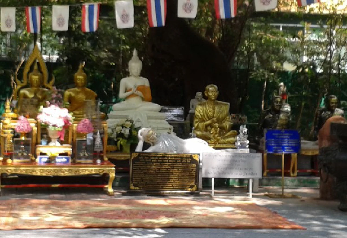 มวลมหาประชาพึ่งสวนป่าวัดปทุมฯหลบร้อน