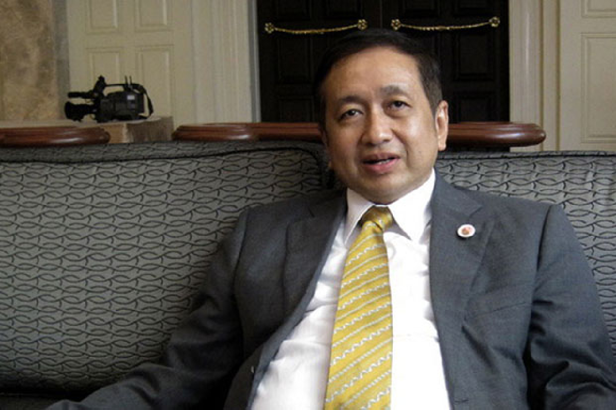 โยน"กิตติรัตน์"หาเงินกู้จำนำข้าว โยน"กิตติรัตน์"หาเงินกู้จำนำข้าว