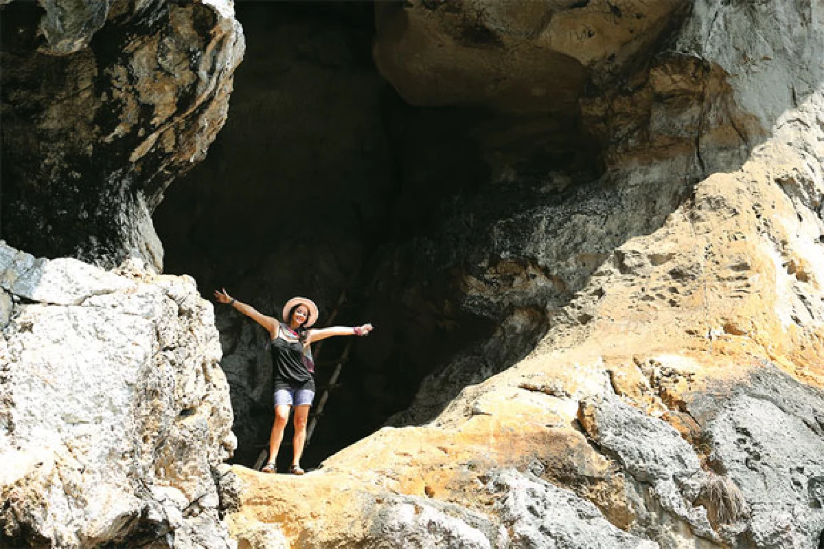 ปีศาจเขากาโรส & เพื่อนมนุษย์ต่างดาว