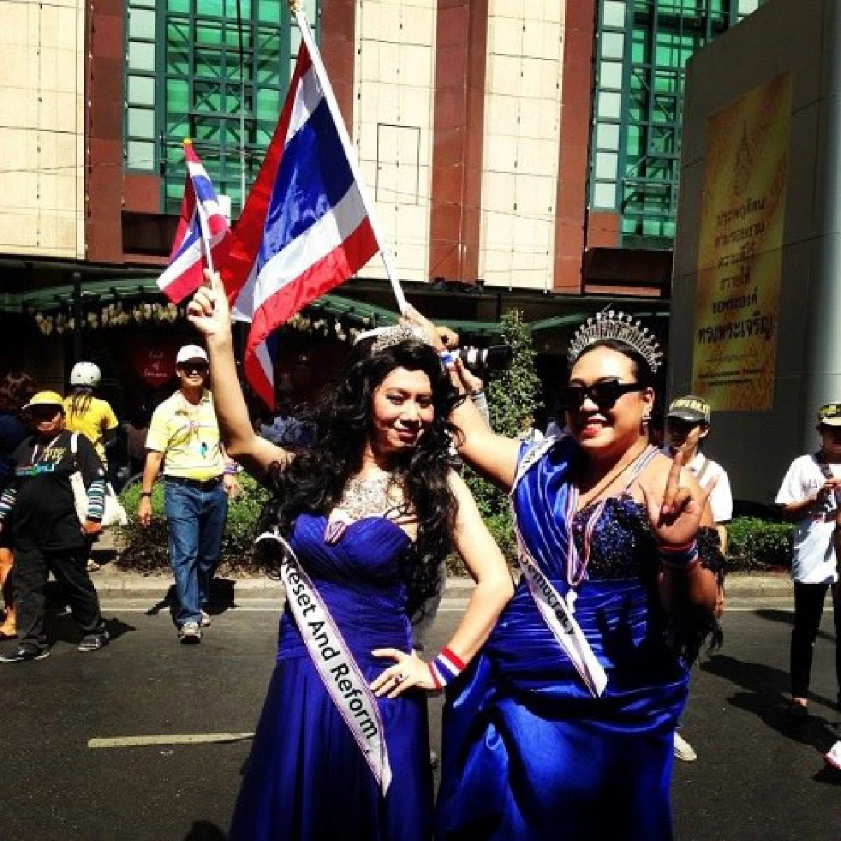 กะเทยกู้ชาติ...รักเธอประเทศไทย