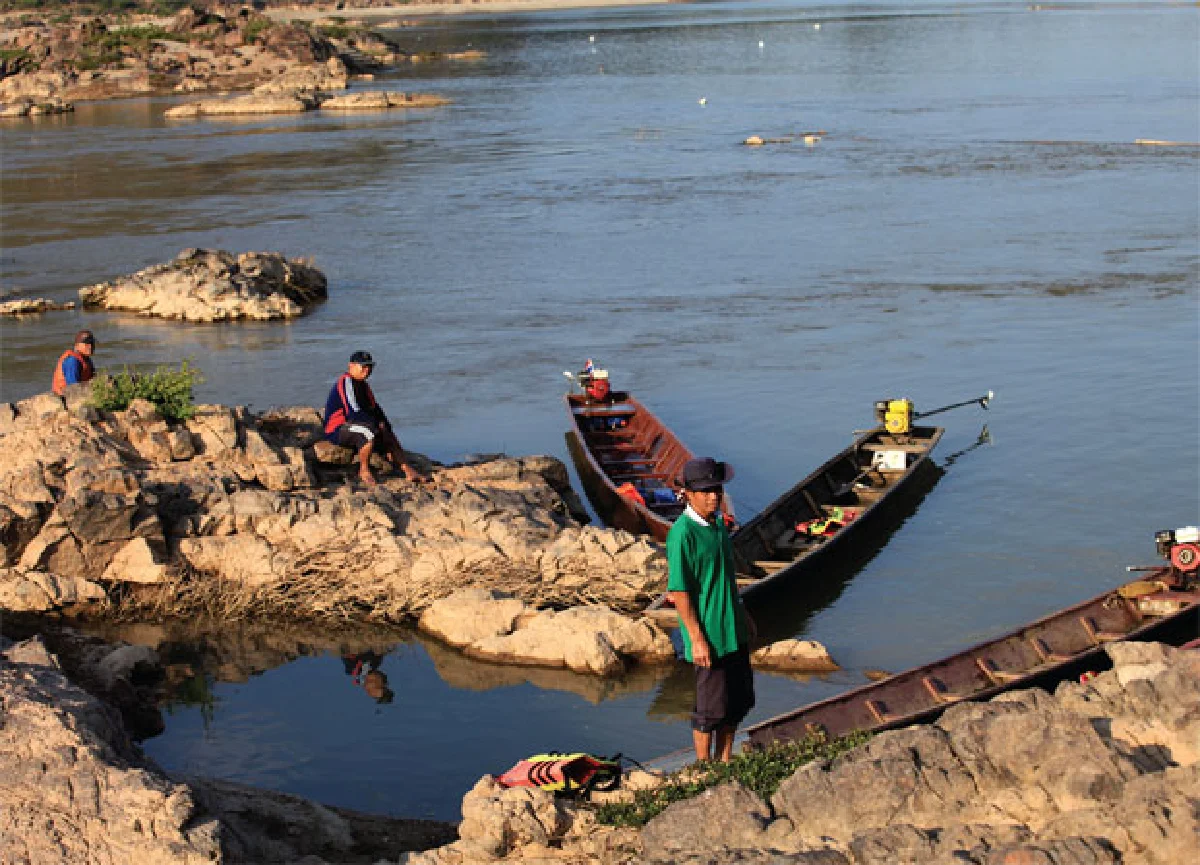 แม่โขงสามชั้น วังพญานาค