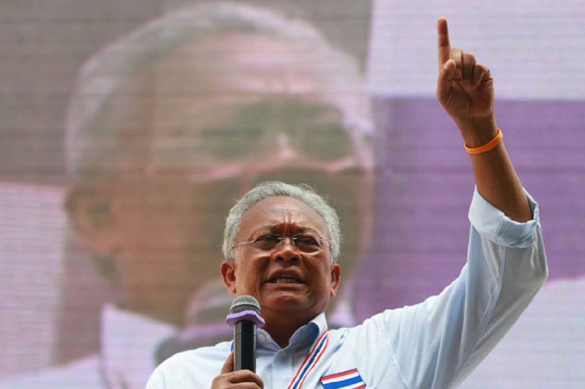"สุเทพ"ท้าเจรจา"ทักษิณ"คนเดียว "สุเทพ"ท้าเจรจา"ทักษิณ"คนเดียว