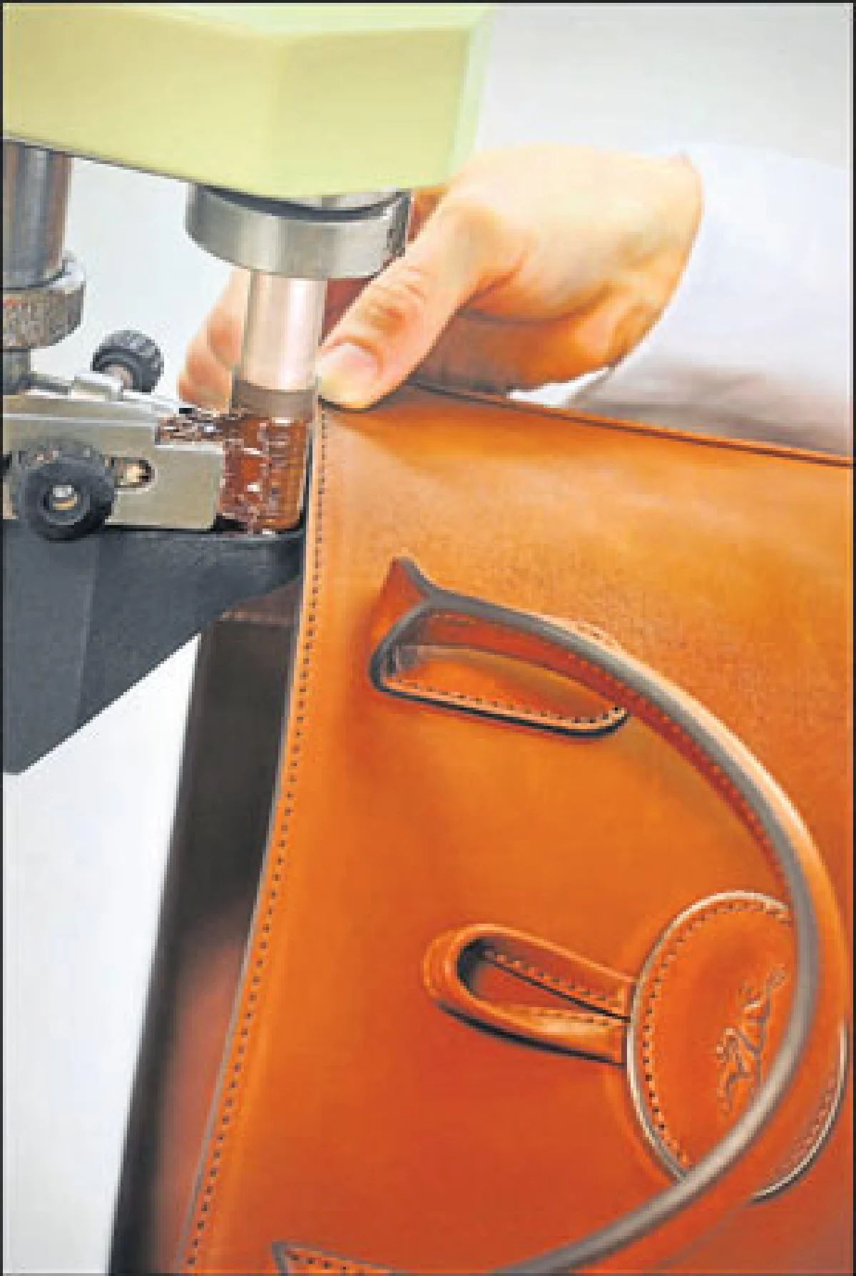 ลองชอมป์ 84 ปีงานเครื่องหนังชั้นสูงของฝรั่งเศส