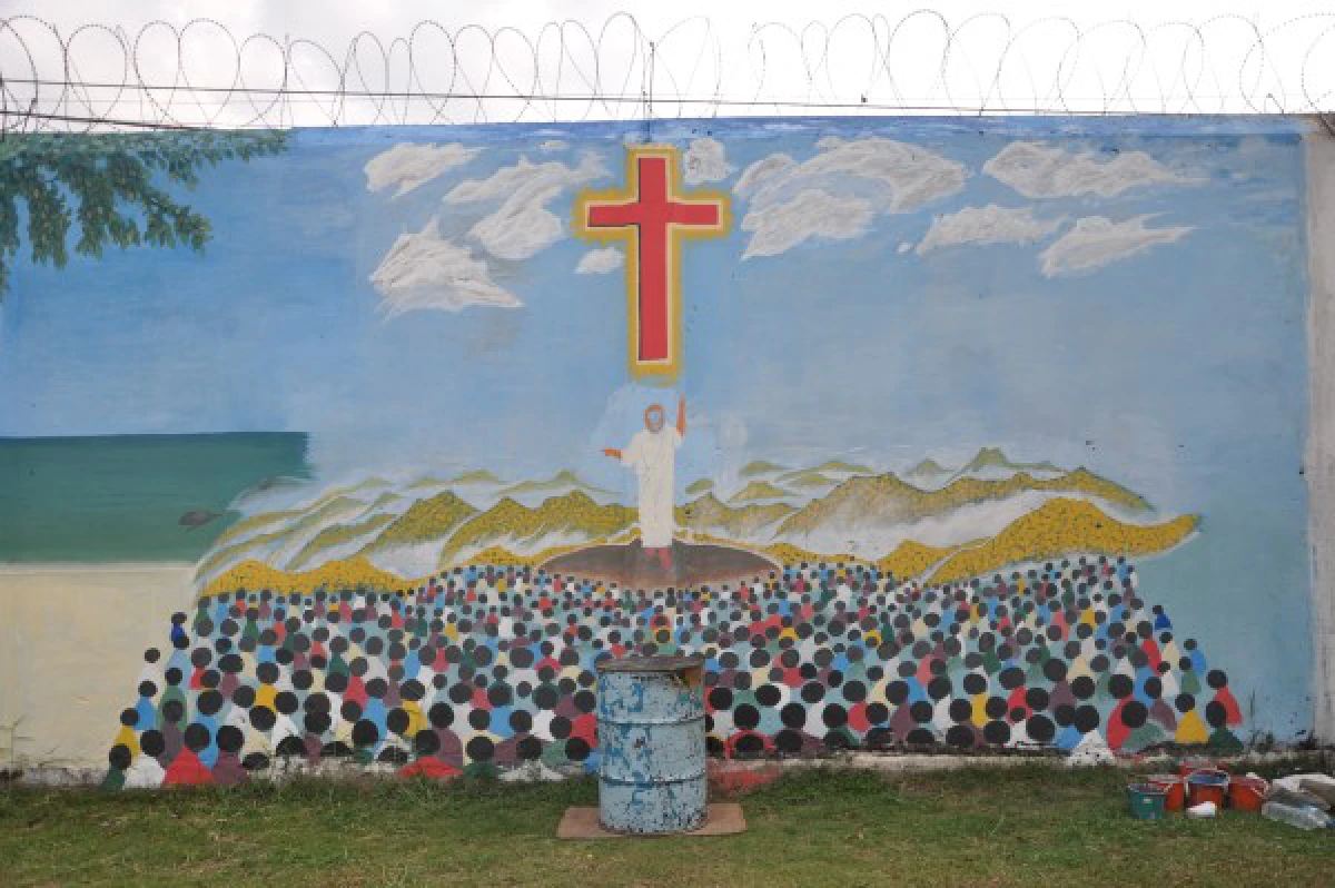 ยลงานศิลป์บนกำแพงคุกบางขวาง