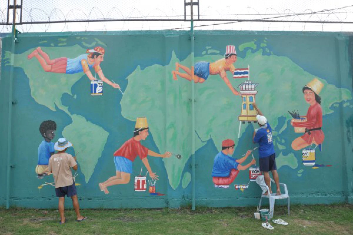 ยลงานศิลป์บนกำแพงคุกบางขวาง