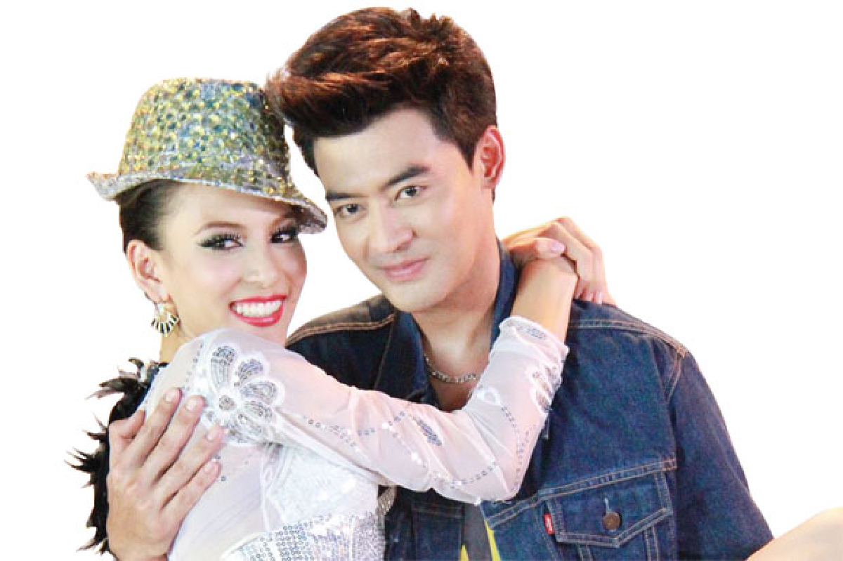 หางเครื่อง ออกอากาศ 19 ก.พ. 2557 หางเครื่อง ออกอากาศ 19 ก.พ. 2557