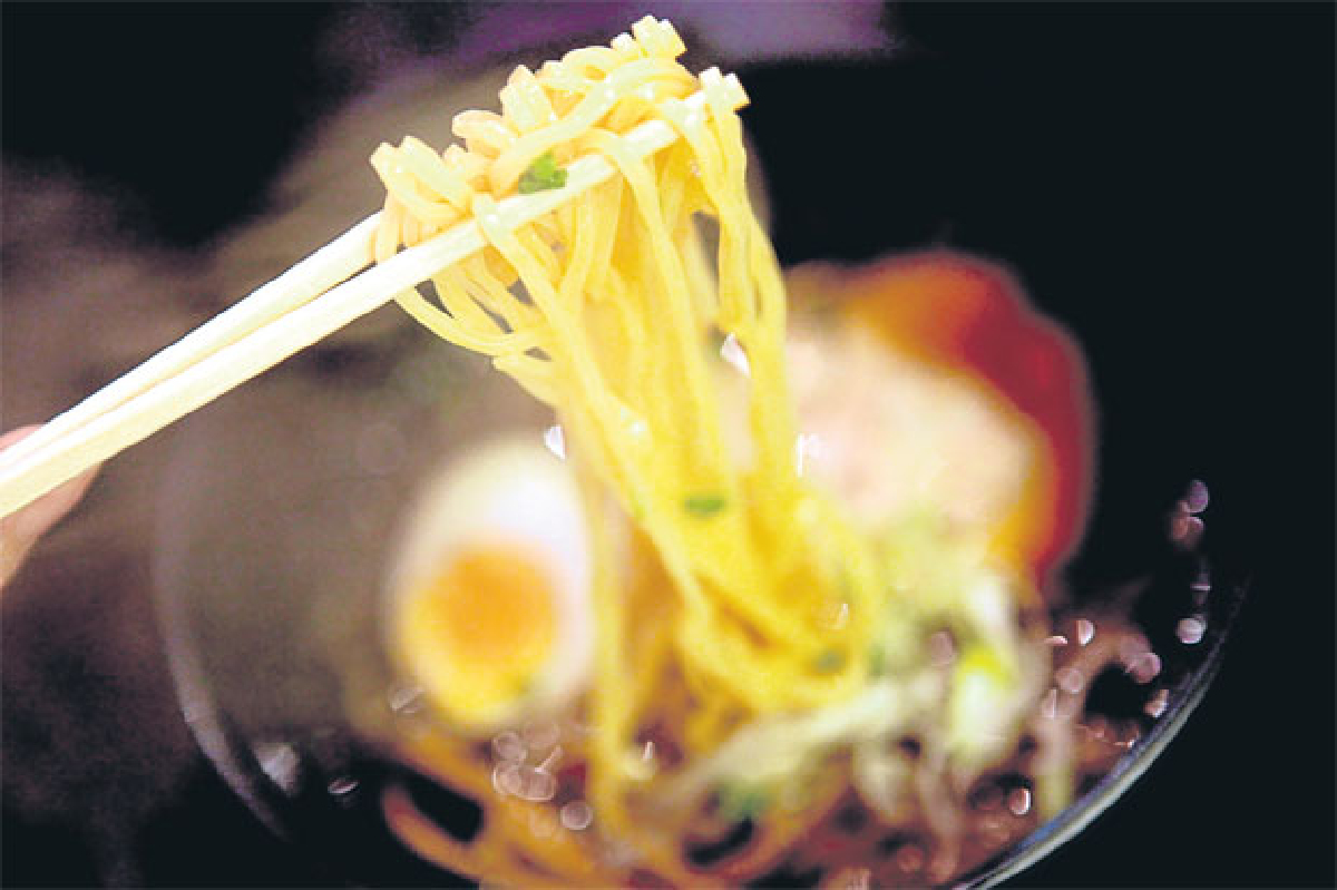 โออิชิ (จริงๆ) ราเมงออริจิ (นัล) โออิชิ (จริงๆ) ราเมงออริจิ (นัล)
