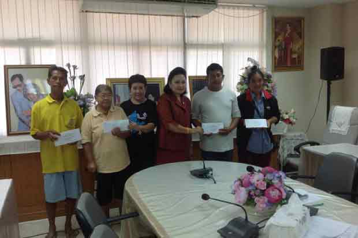 พัฒนาสังคมช่วยชาวนาพิษณุโลก50ราย พัฒนาสังคมช่วยชาวนาพิษณุโลก50ราย