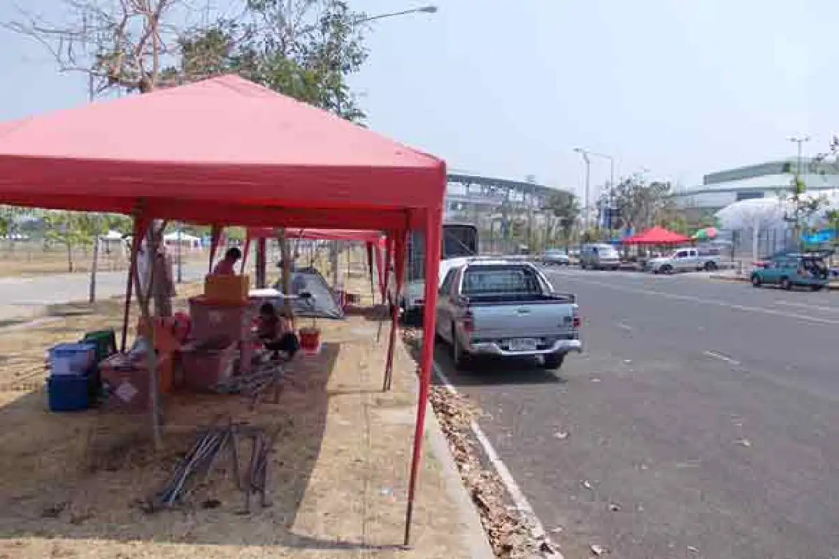 โคราชจัดสถานที่พร้อมรับแดงชุมนุมใหญ่