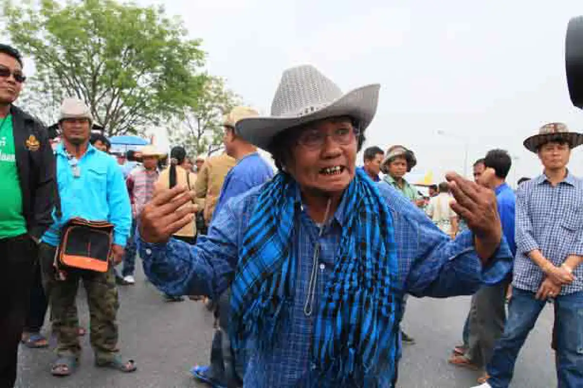 ชาวนาหลั่งน้ำตา...เชื่อปูอีกครั้ง