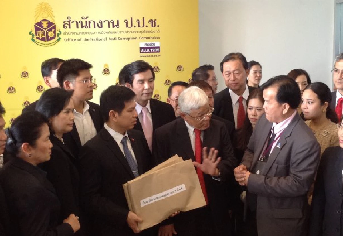 เพื่อไทยจี้ปปช.เร่งสอบข้าวสมัยอภิสิทธิ์