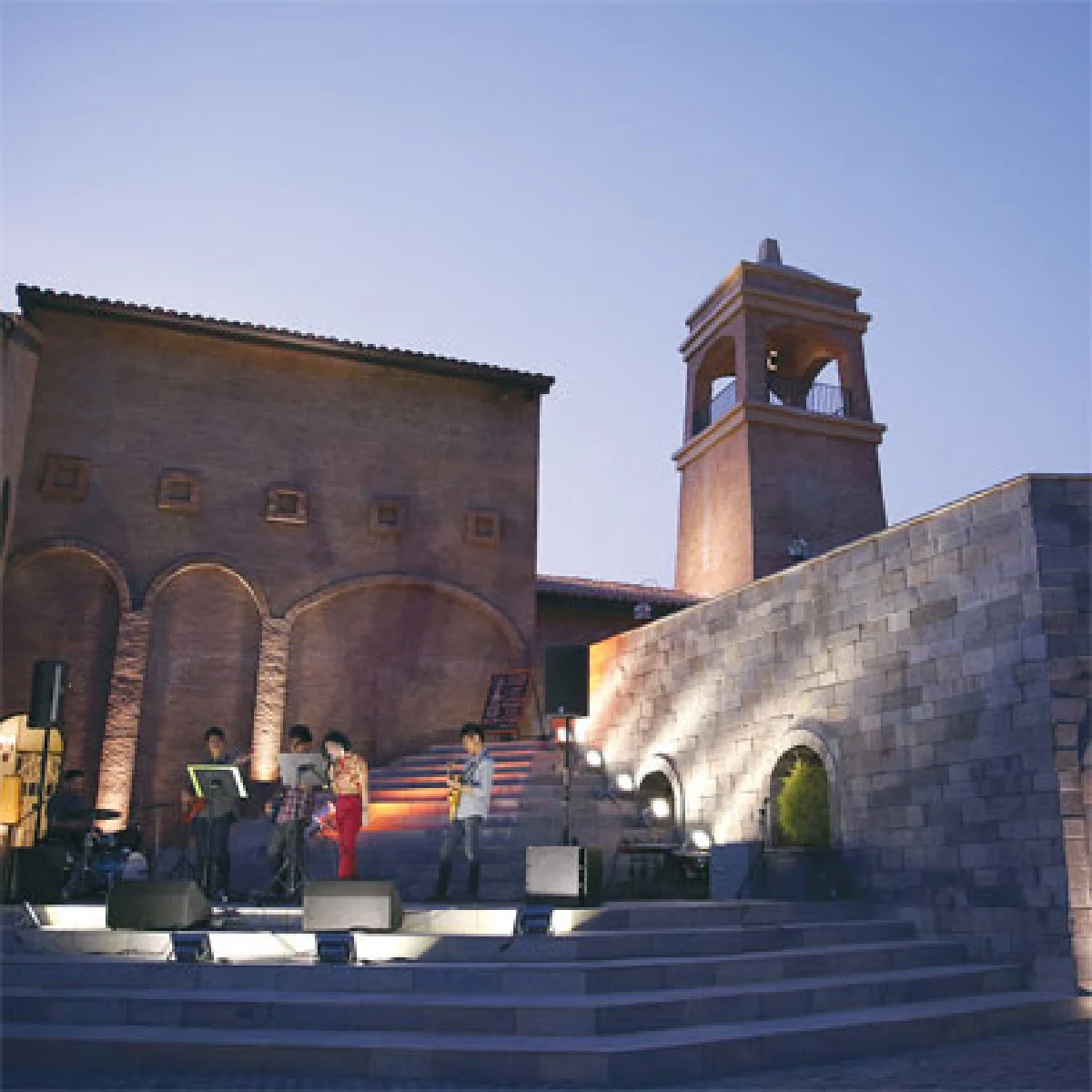 Primo Piazza ทัสกานีในหุบเขา