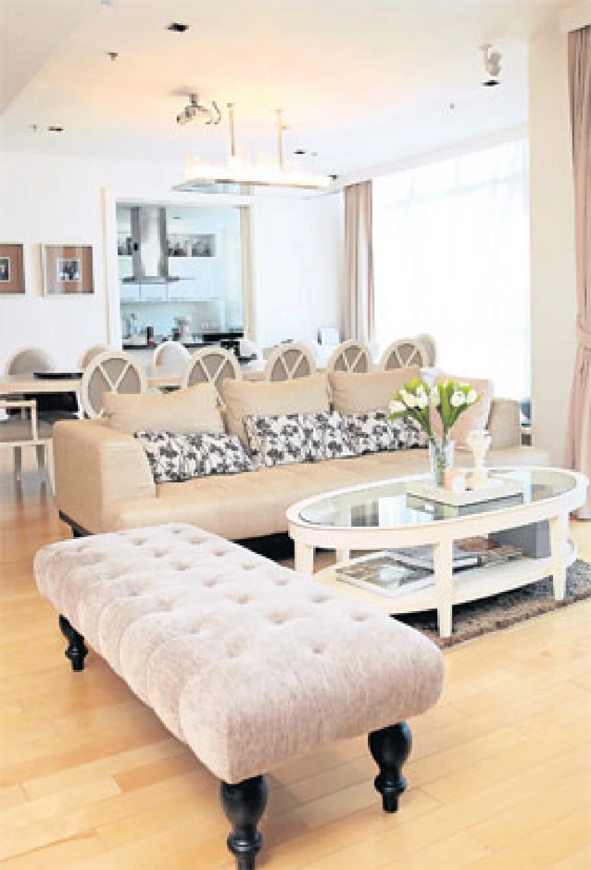 คอนโดสวยกลางเมืองของ มนต์นภา ฉายาวิจิตรศิลป์