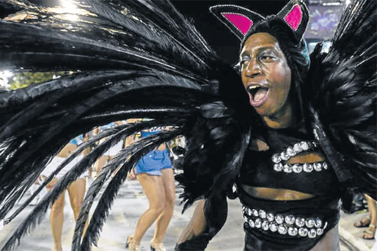 แซมบ้าพาเหรด