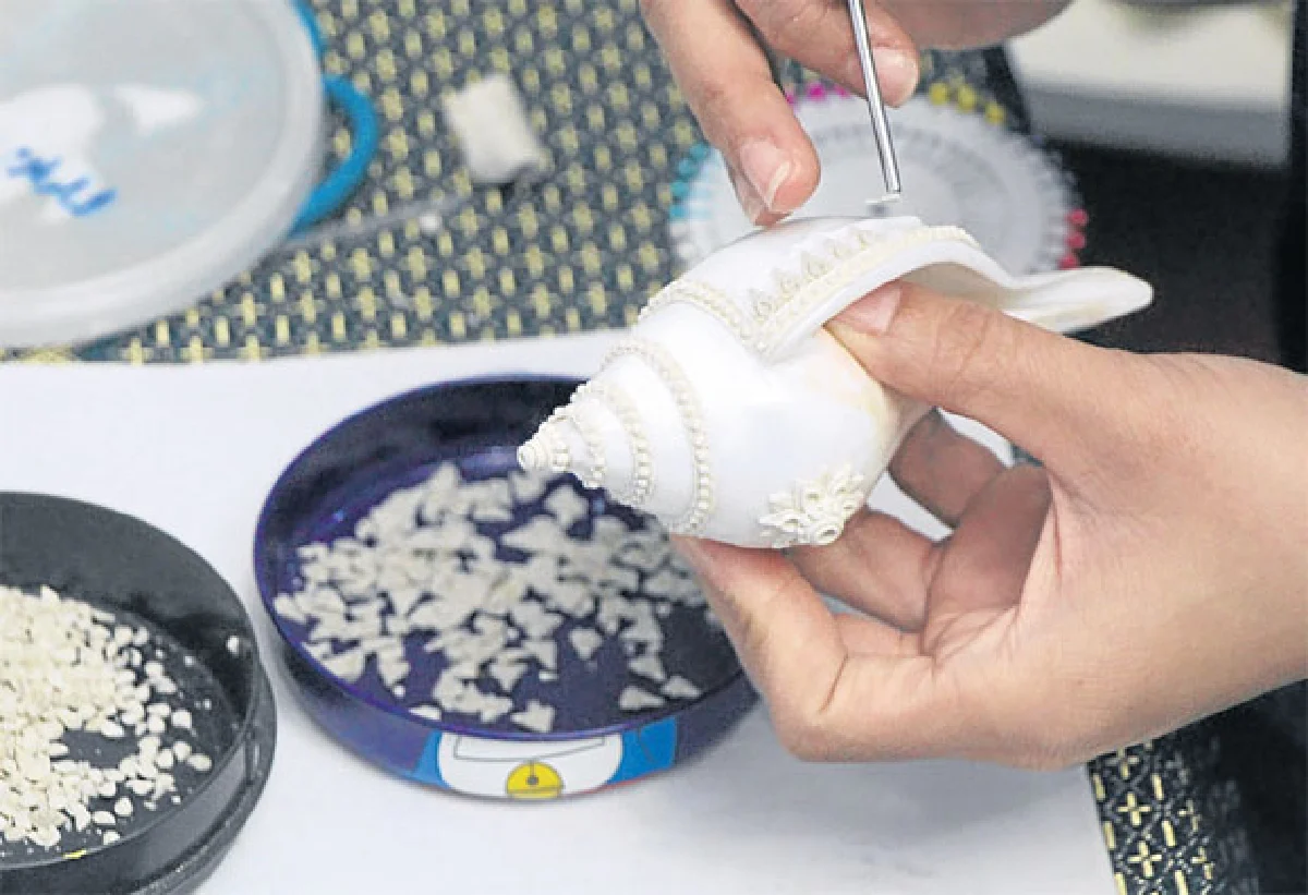 หนึ่งเดียวในโลก สังข์มงคล ทรงเครื่อง