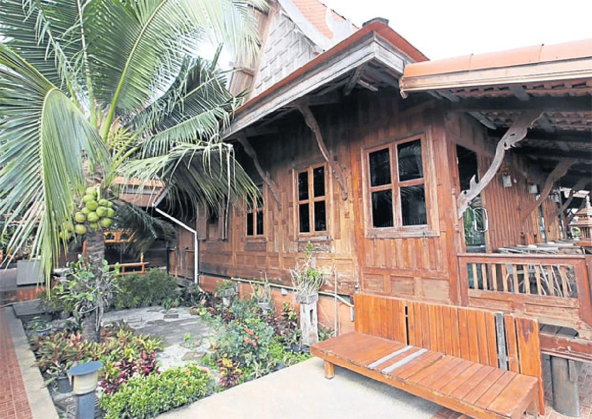 เรือนไทยริมแม่น้ำเจ้าพระยา บ้านแห่งความผูกพัน