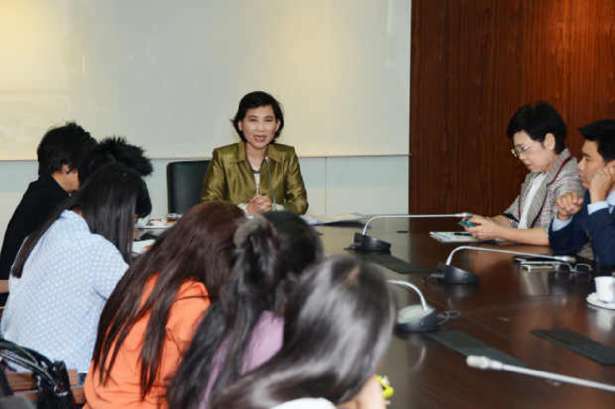 พณ.หวังการเมืองสงบฟื้นการค้าการลงทุน พณ.หวังการเมืองสงบฟื้นการค้าการลงทุน